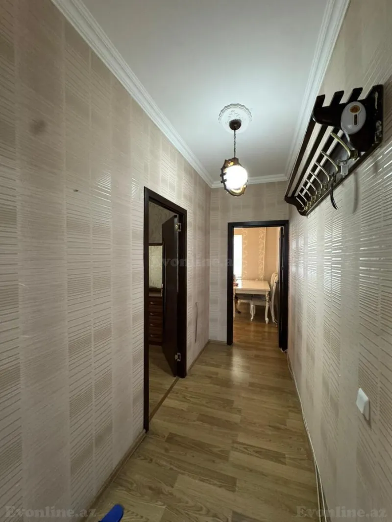 Satılır 2 otaqlı Mənzil Köhnə tikili 65 m² Binəqədi r. - şəkil 12