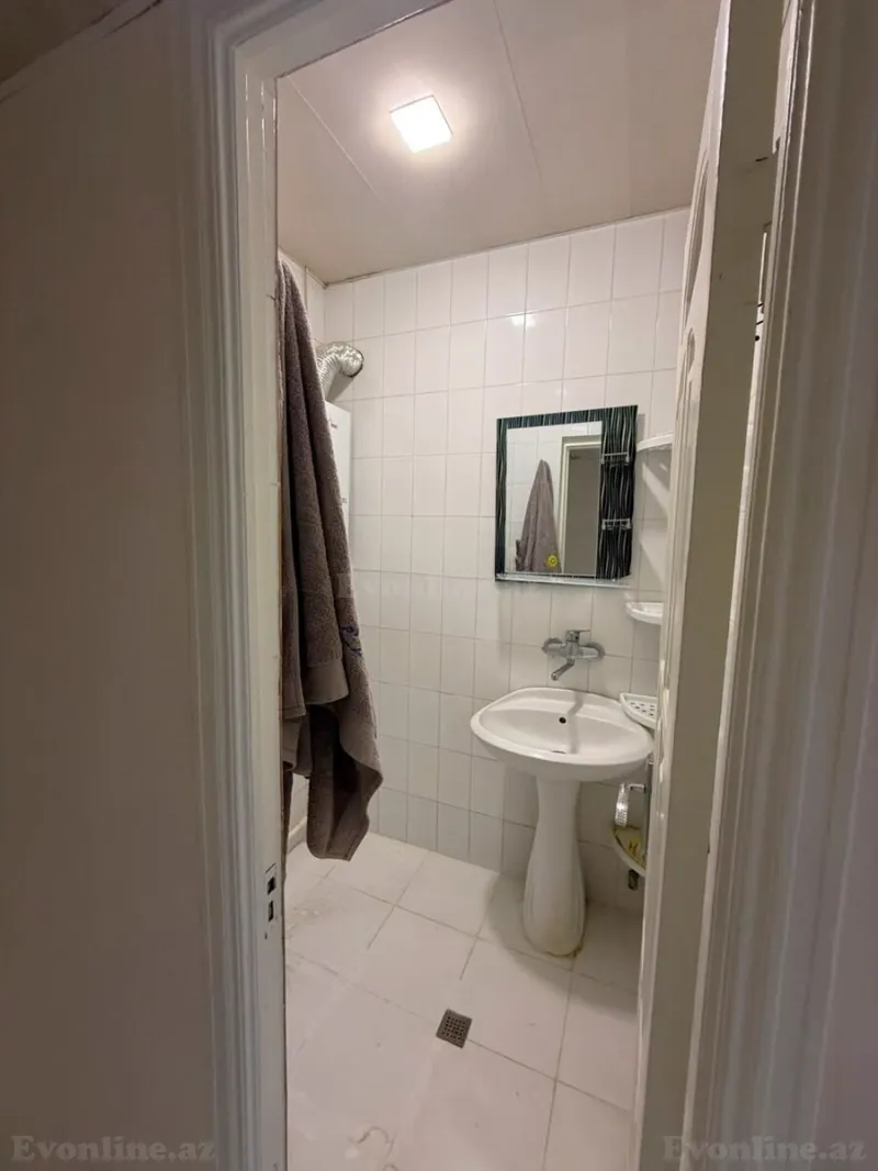 Kirayə verilir 3 otaqlı Mənzil Köhnə tikili 70 m² Elmlər Akademiyası m. - şəkil 8