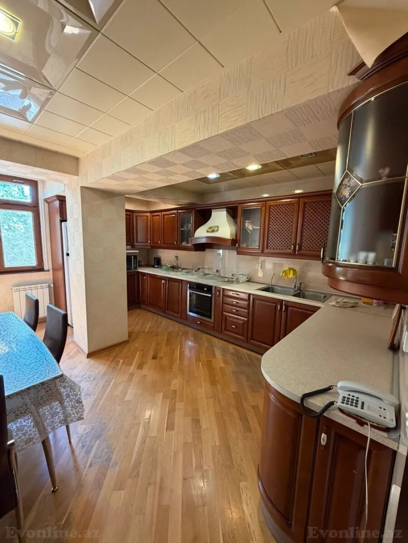 Satılır 3 otaqlı Mənzil Köhnə tikili 115 m² Yasamal r. - şəkil 6
