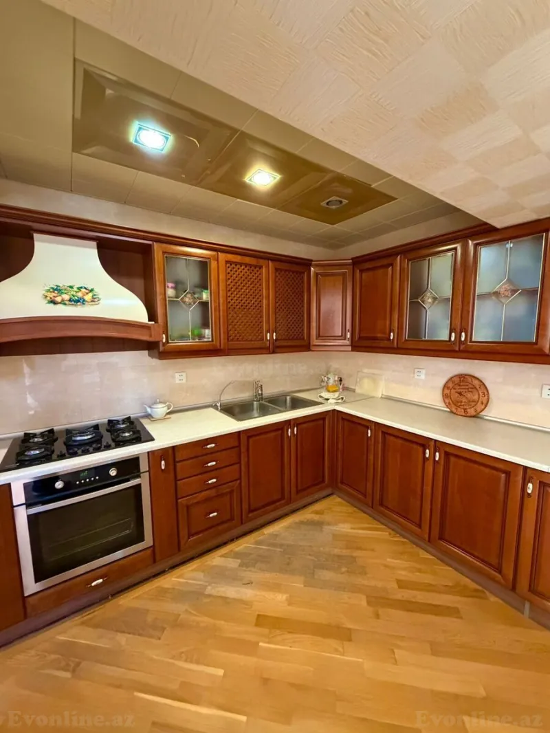 Satılır 3 otaqlı Mənzil Köhnə tikili 115 m² Yasamal r. - şəkil 7