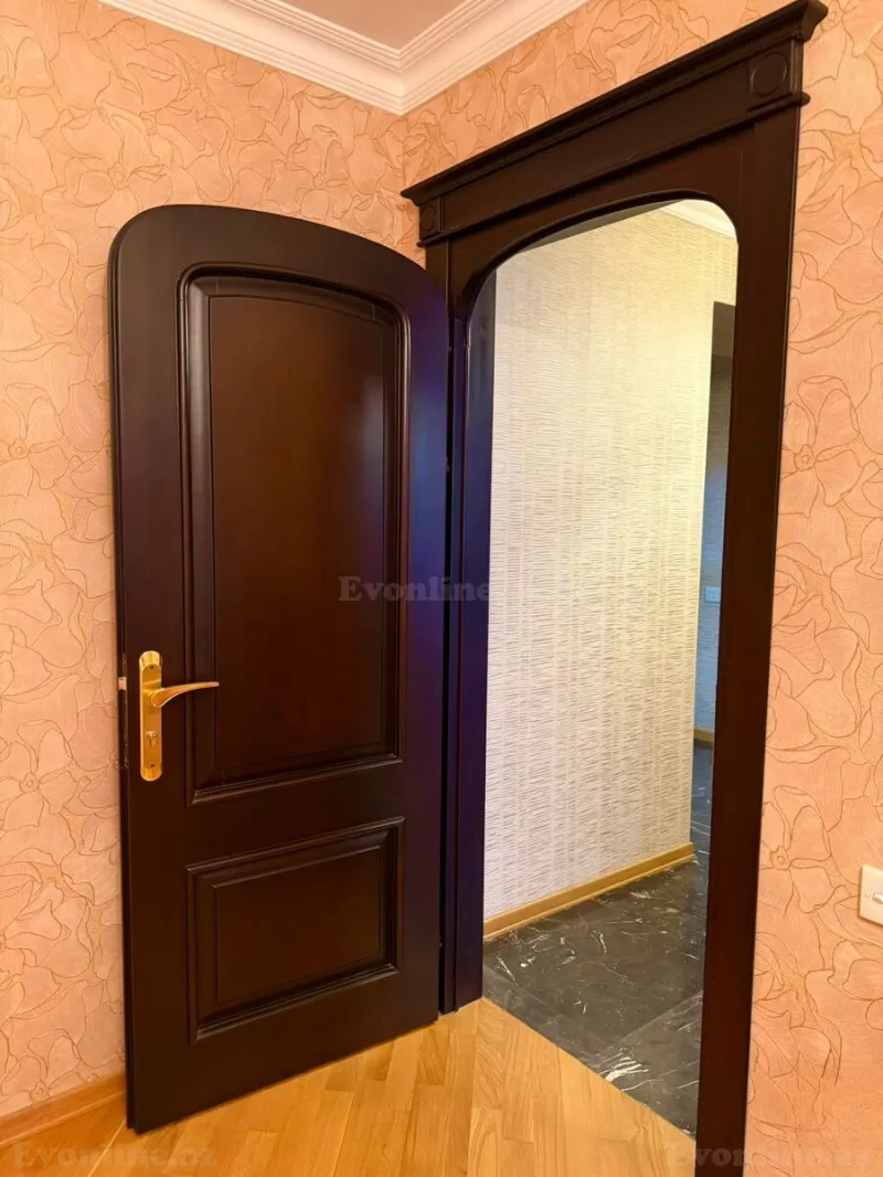Satılır 3 otaqlı Mənzil Köhnə tikili 115 m² Yasamal r. - şəkil 14