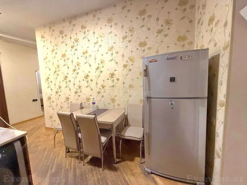 Kirayə verilir 3 otaqlı Mənzil Köhnə tikili 73 m² Nərimanov r. - şəkil 5