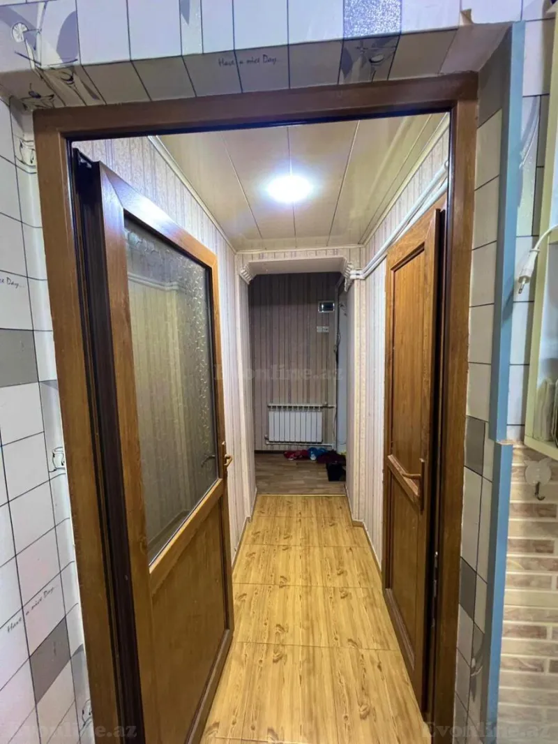 Satılır 2 otaqlı Mənzil Köhnə tikili 75 m² Xətai r. - şəkil 5