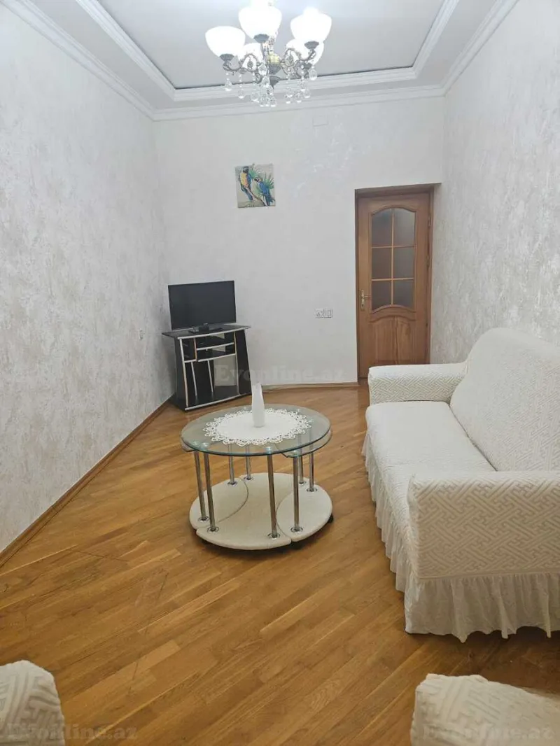 Satılır 2 otaqlı Mənzil Köhnə tikili 60 m² Nizami m. - şəkil 2