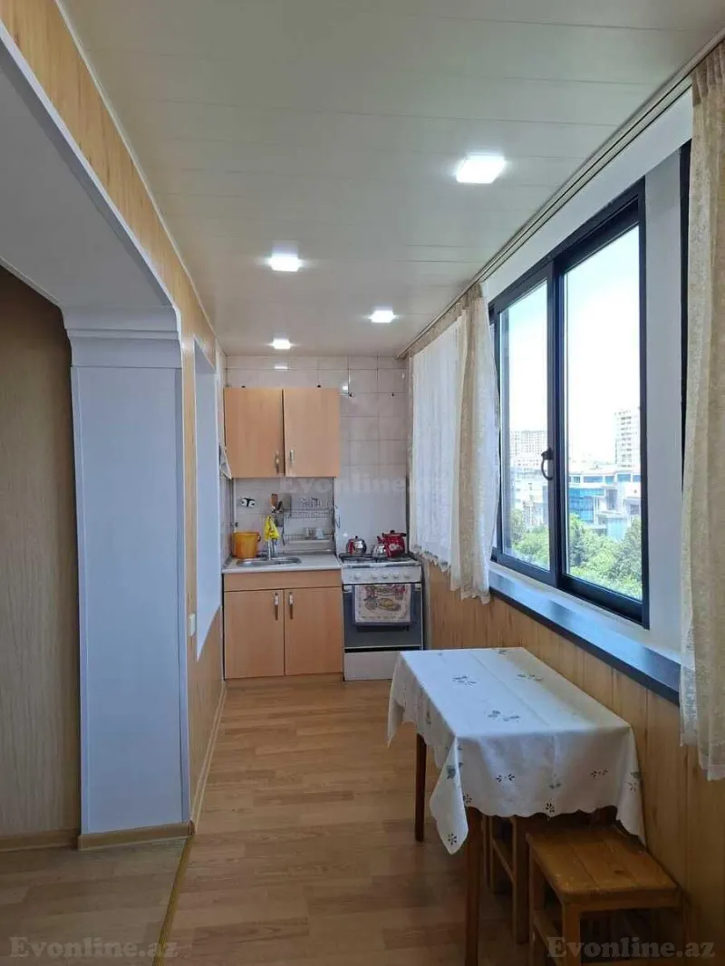 Kirayə verilir 3 otaqlı Mənzil Köhnə tikili 70 m² Nərimanov r. - şəkil 18