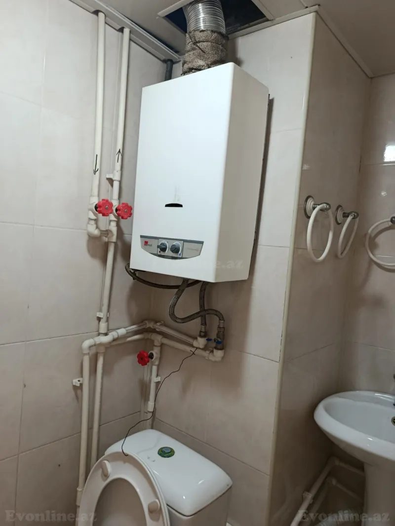 Kirayə verilir 1 otaqlı Mənzil Köhnə tikili 45 m² 28 May m. - şəkil 13