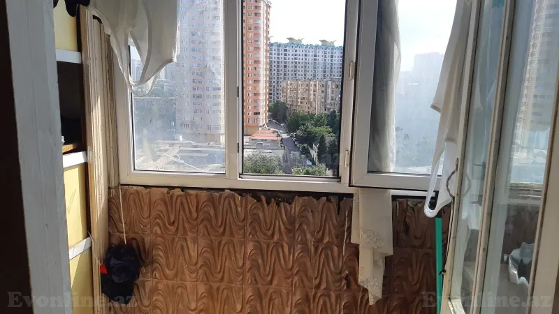 Satılır 2 otaqlı Mənzil Köhnə tikili 53 m² Binəqədi r. - şəkil 4