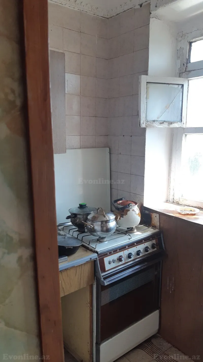 Satılır 2 otaqlı Mənzil Köhnə tikili 53 m² Binəqədi r. - şəkil 5