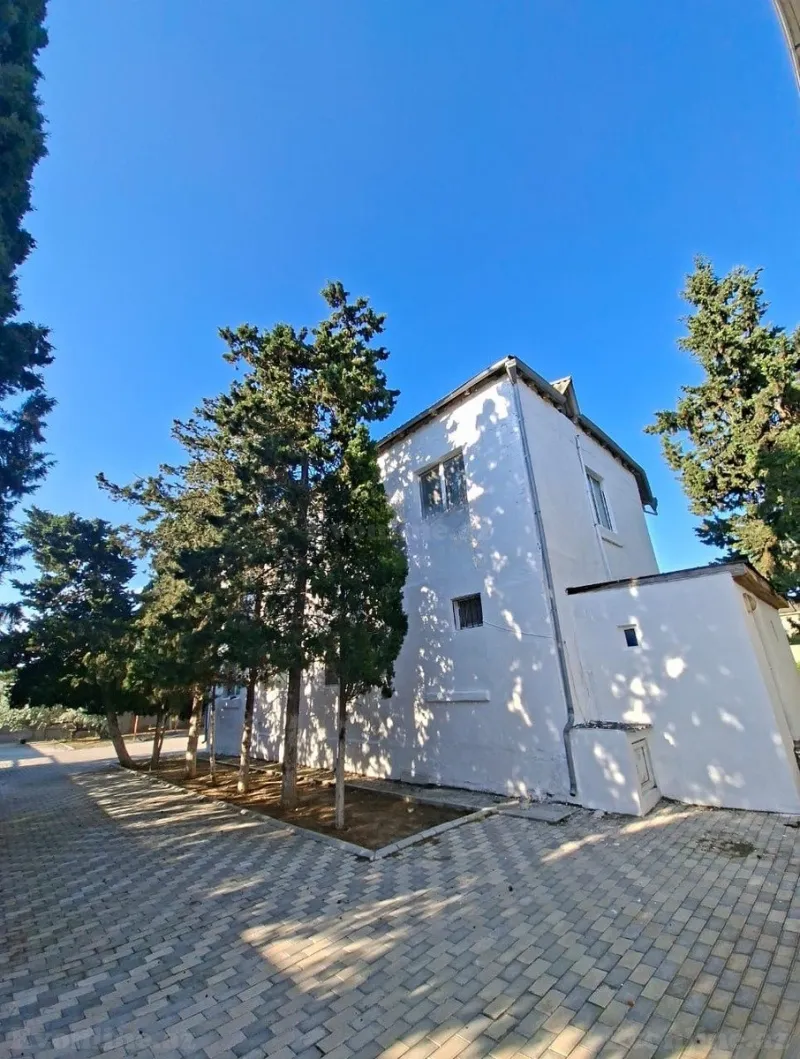 5 otaqlı Həyət evi 200 m² Nardaran Kirayə verilir