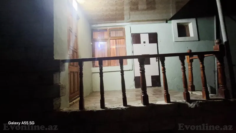 Kirayə verilir 2 otaqlı Həyət evi 5.5 m² Xırdalan - şəkil 4