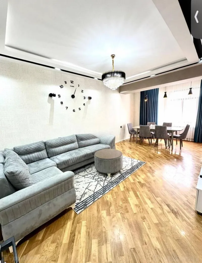 3 otaqlı Mənzil 120 m² Neftçilər m. Kirayə verilir