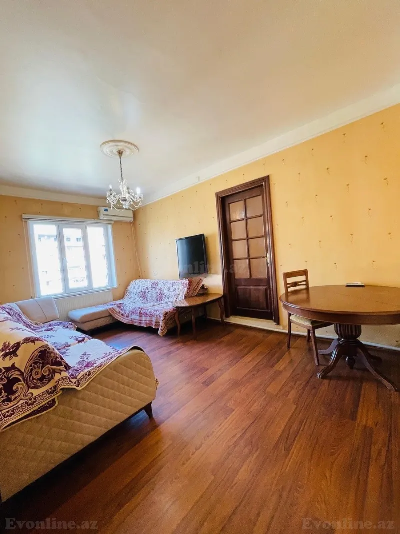 Kirayə verilir 4 otaqlı Mənzil Köhnə tikili 11 m² İnşaatçılar m. - şəkil 19
