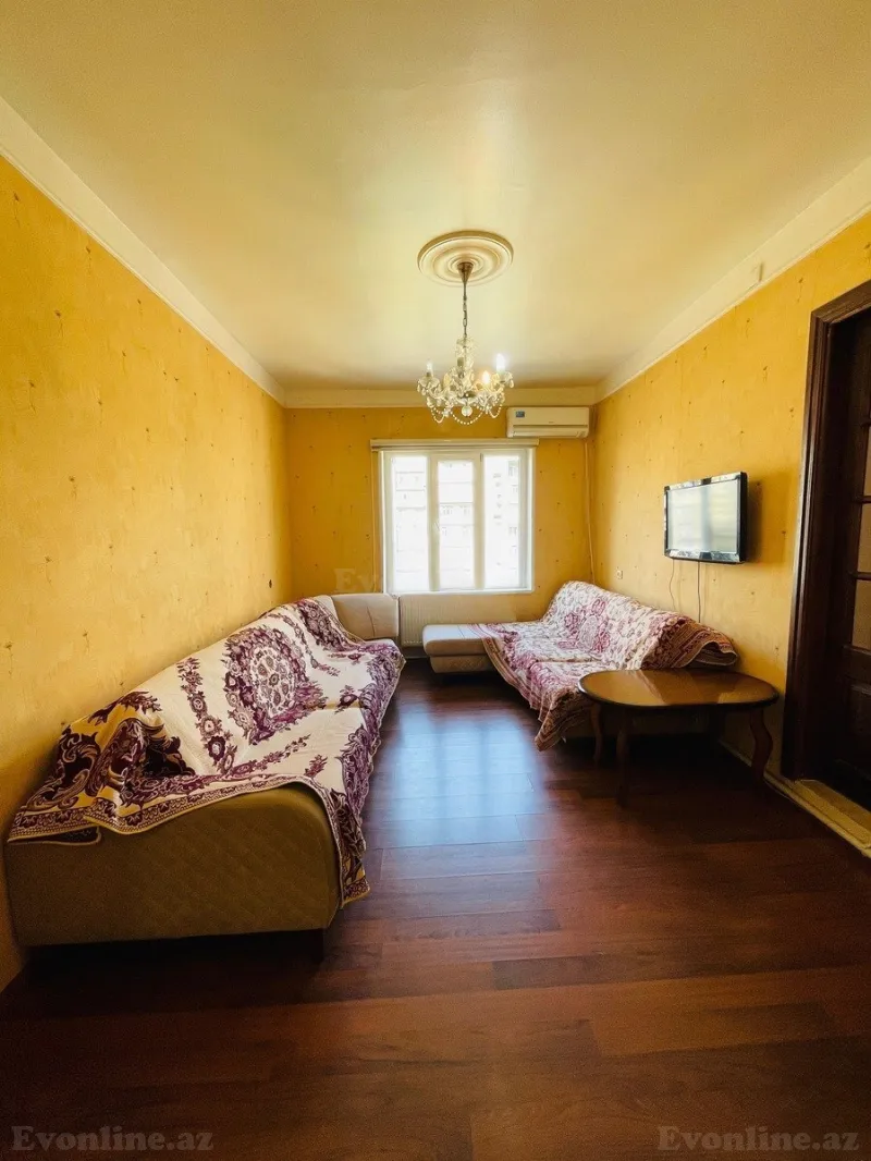 Kirayə verilir 4 otaqlı Mənzil Köhnə tikili 11 m² İnşaatçılar m. - şəkil 21