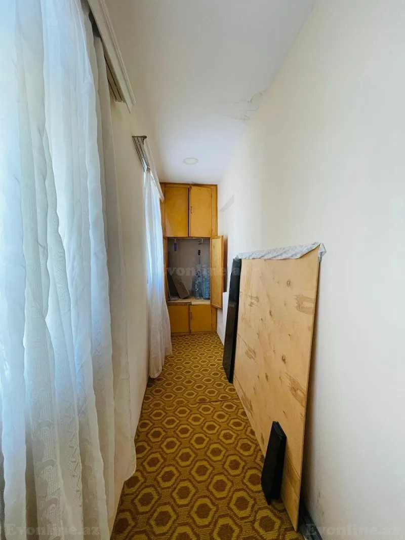 Kirayə verilir 4 otaqlı Mənzil Köhnə tikili 11 m² İnşaatçılar m. - şəkil 23
