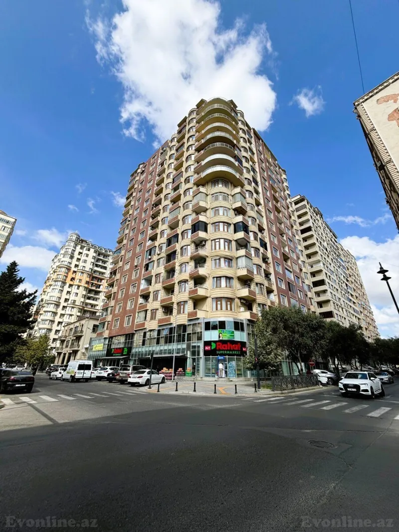 2 otaqlı Mənzil 55.7 m² Gənclik m. Satılır