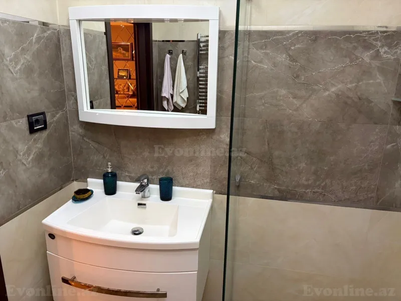 Satılır 2 otaqlı Mənzil Yeni tikili 56 m² Nəsimi r. - şəkil 20