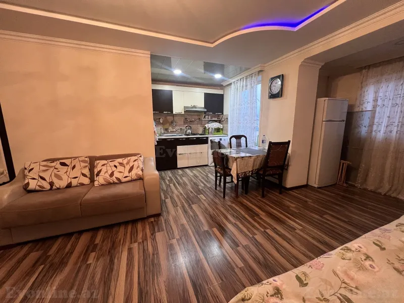 1 otaqlı Mənzil 38 m² Xətai r. Kirayə verilir