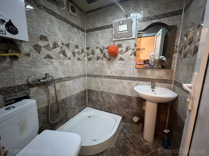 Kirayə verilir 1 otaqlı Mənzil Köhnə tikili 38 m² Xətai r. - şəkil 4