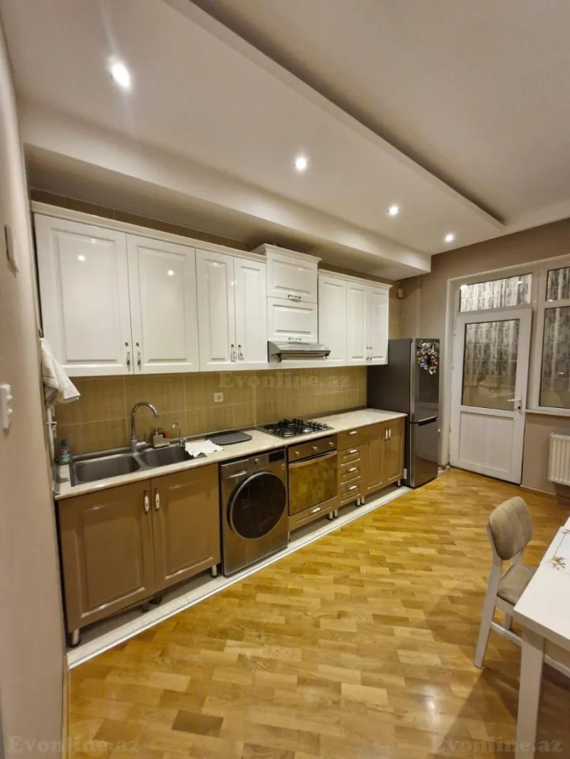 Kirayə verilir 2 otaqlı Mənzil Yeni tikili 86 m² Nəsimi r. - şəkil 8