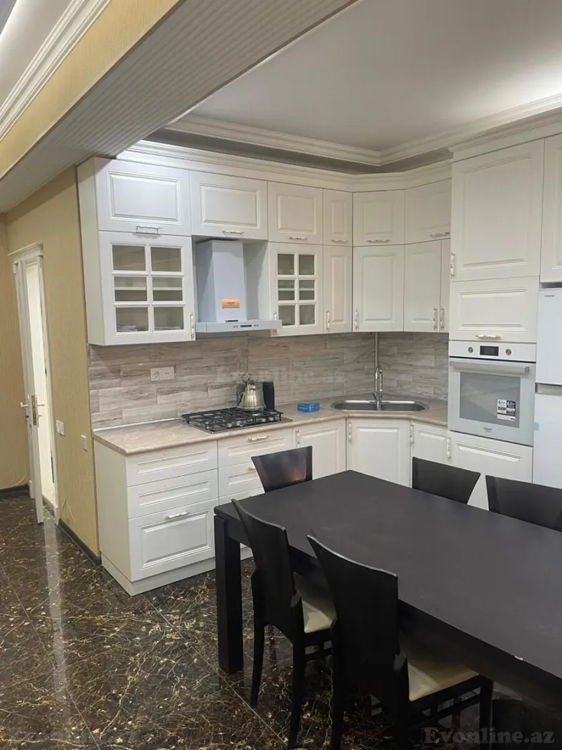 Kirayə verilir 3 otaqlı Mənzil Yeni tikili 125 m² Xətai r. - şəkil 3
