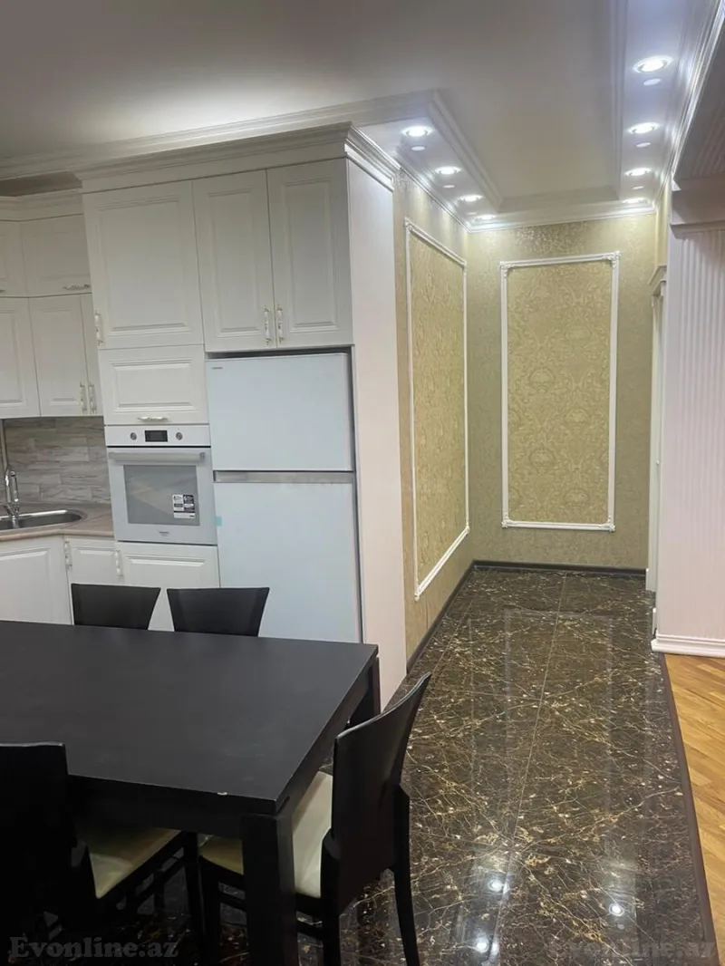 Kirayə verilir 3 otaqlı Mənzil Yeni tikili 125 m² Xətai r. - şəkil 5
