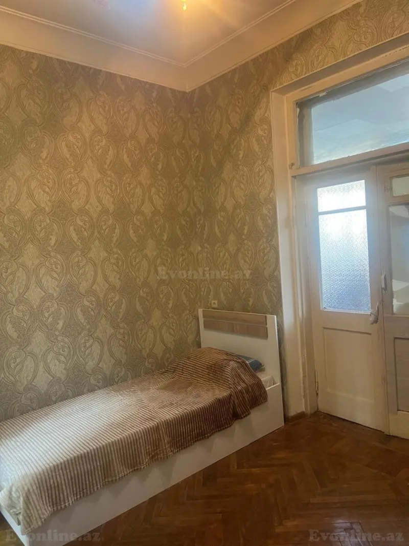 Satılır 3 otaqlı Mənzil Köhnə tikili 80 m² Nəriman Nərimanov m. - şəkil 8