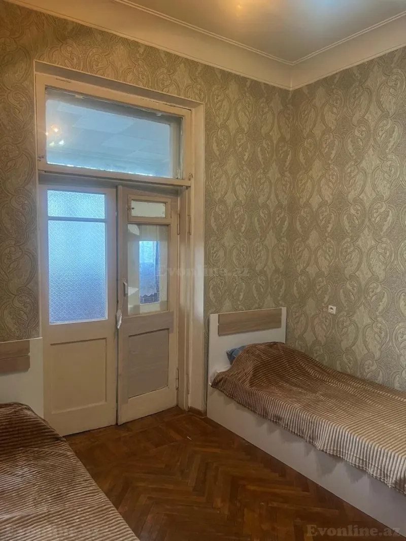 Satılır 3 otaqlı Mənzil Köhnə tikili 80 m² Nəriman Nərimanov m. - şəkil 9