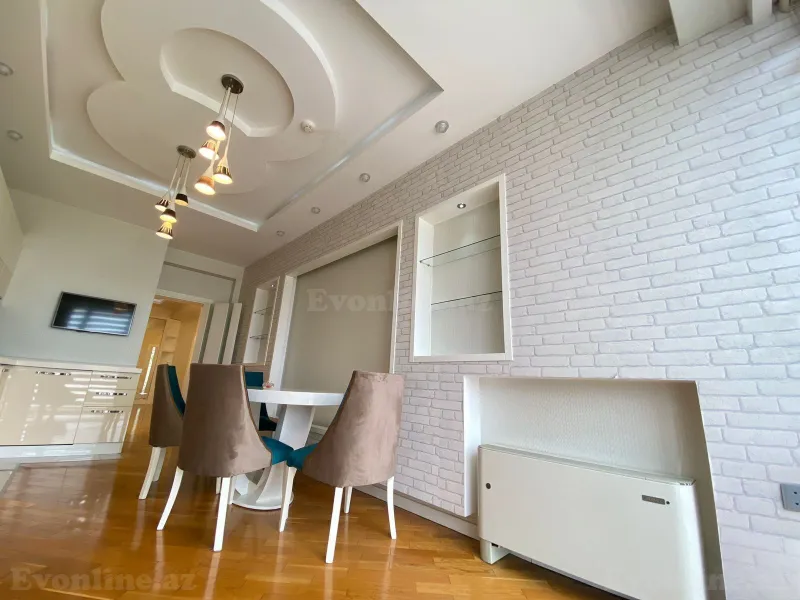Kirayə verilir 4 otaqlı Mənzil Yeni tikili 200 m² Nizami m. - şəkil 11