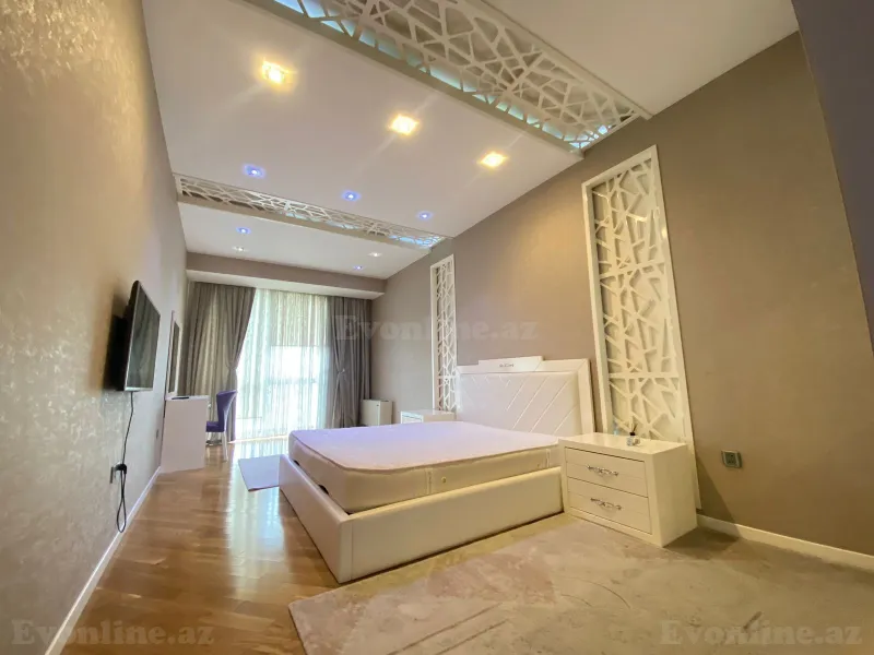 Kirayə verilir 4 otaqlı Mənzil Yeni tikili 200 m² Nizami m. - şəkil 16