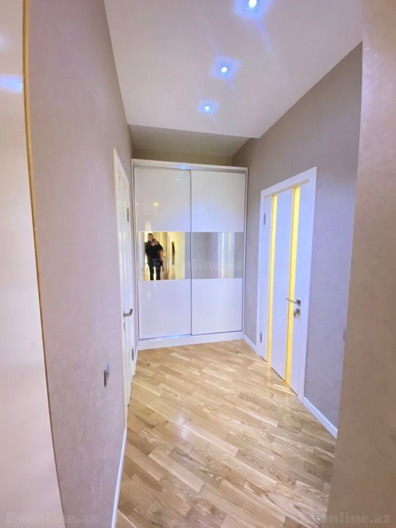 Kirayə verilir 4 otaqlı Mənzil Yeni tikili 200 m² Nizami m. - şəkil 19