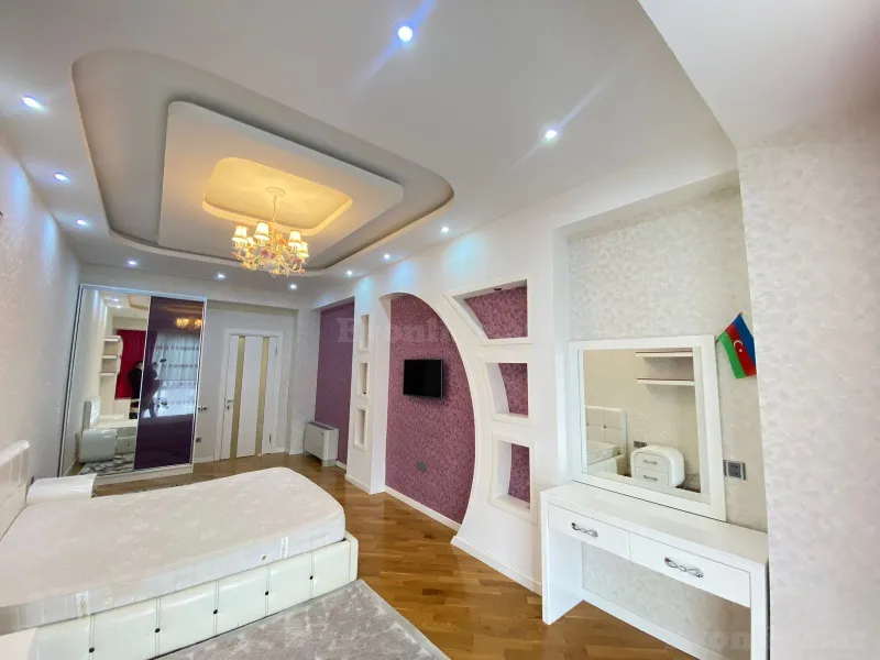 Kirayə verilir 4 otaqlı Mənzil Yeni tikili 200 m² Nizami m. - şəkil 26