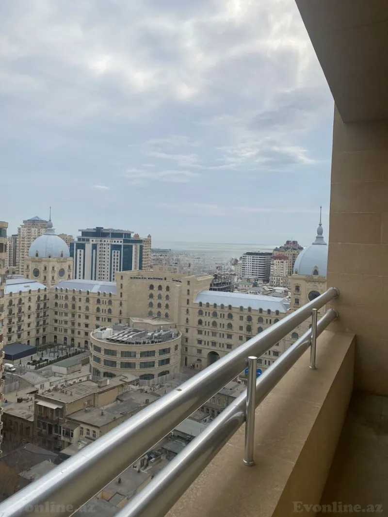 Kirayə verilir 4 otaqlı Mənzil Yeni tikili 200 m² Nizami m. - şəkil 30
