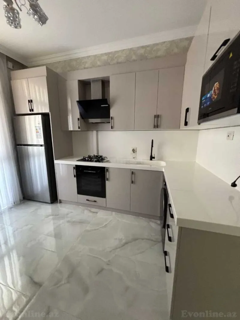 Kirayə verilir 2 otaqlı Mənzil Yeni tikili 70 m² Neftçilər m. - şəkil 10