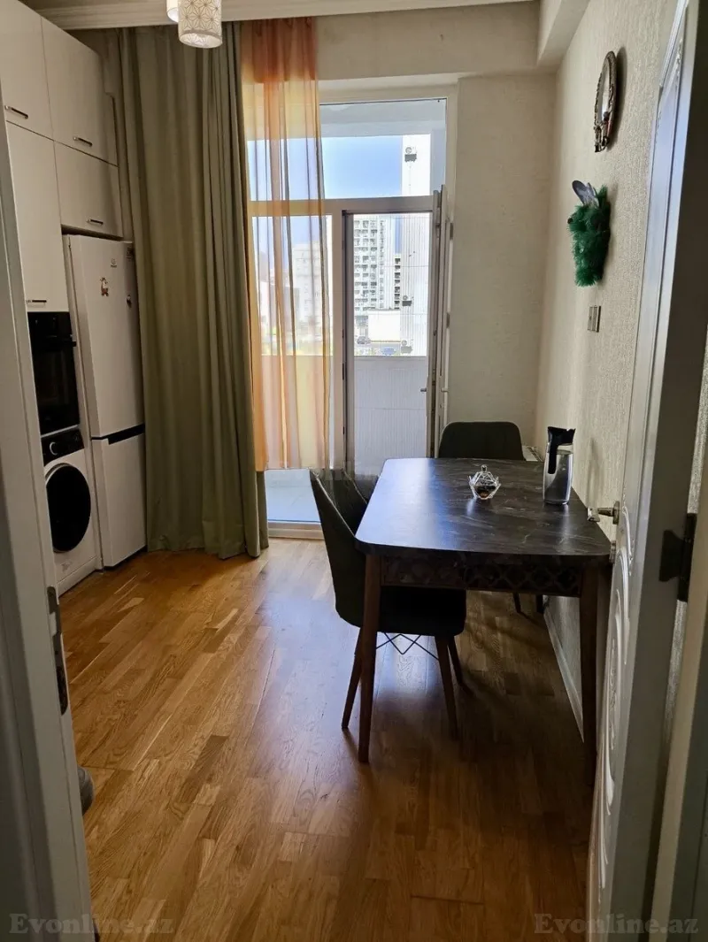 Satılır 3 otaqlı Mənzil Yeni tikili 88 m² Elmlər Akademiyası m. - şəkil 12
