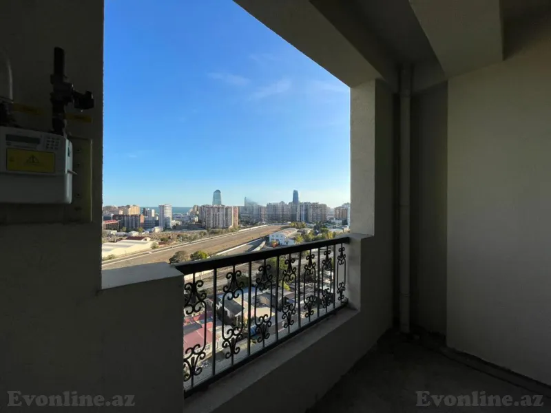 Satılır 4 otaqlı Mənzil Yeni tikili 215 m² 28 May m. - şəkil 13