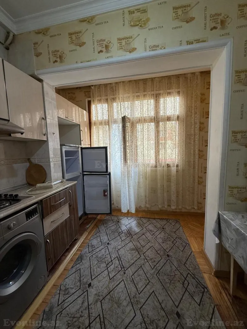 Satılır 2 otaqlı Mənzil Köhnə tikili 50 m² Gənclik m. - şəkil 11
