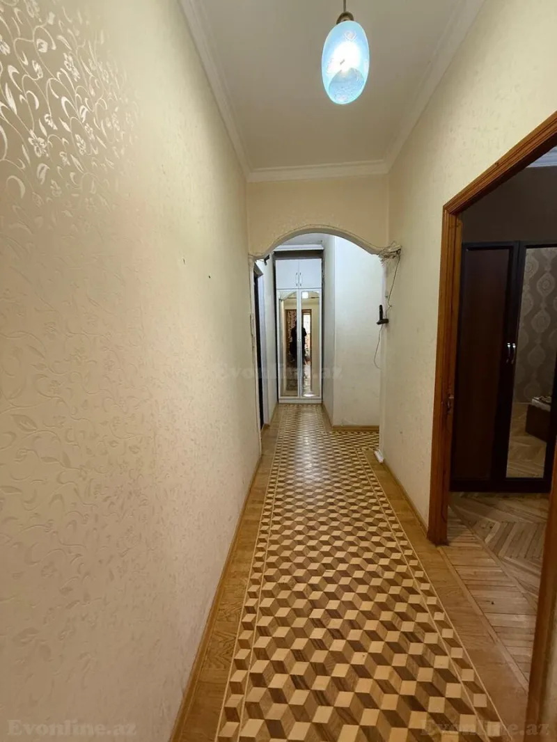 Satılır 2 otaqlı Mənzil Köhnə tikili 50 m² Gənclik m. - şəkil 15