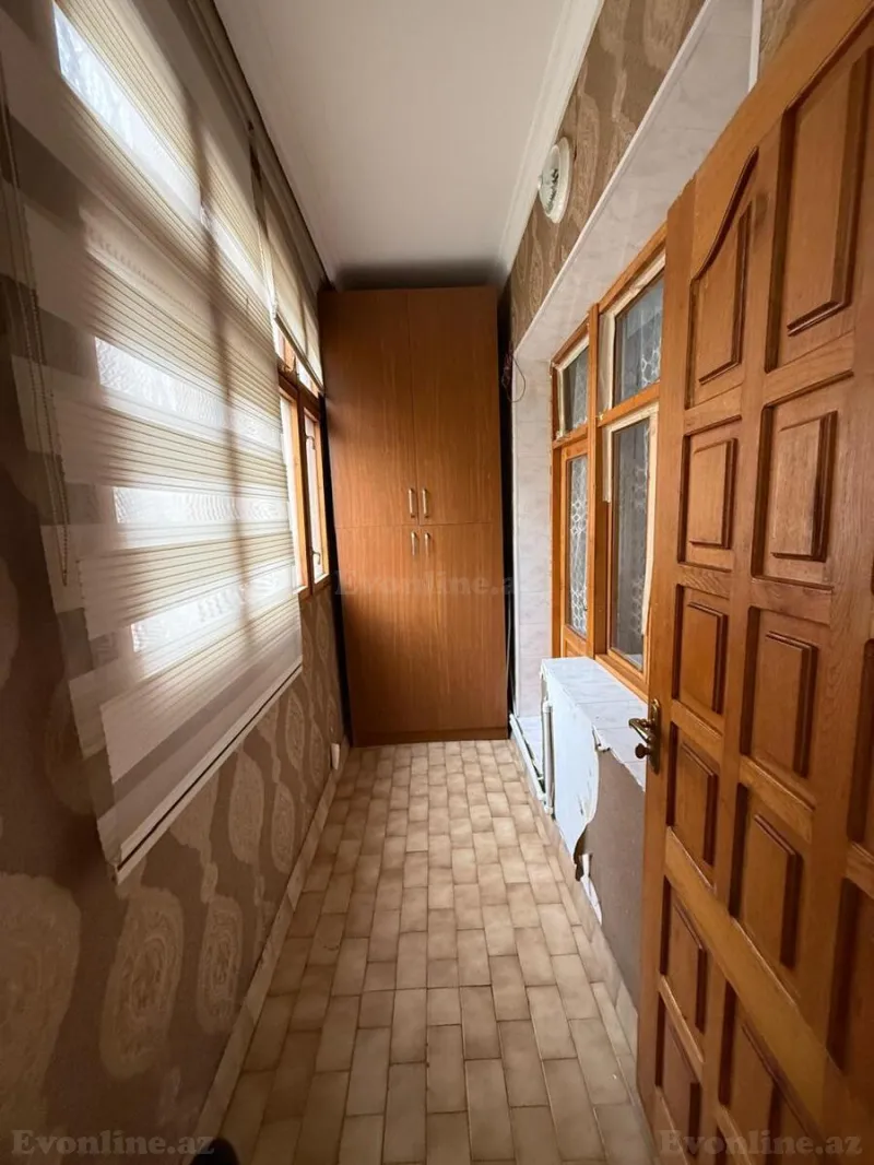 Satılır 2 otaqlı Mənzil Köhnə tikili 50 m² Gənclik m. - şəkil 19
