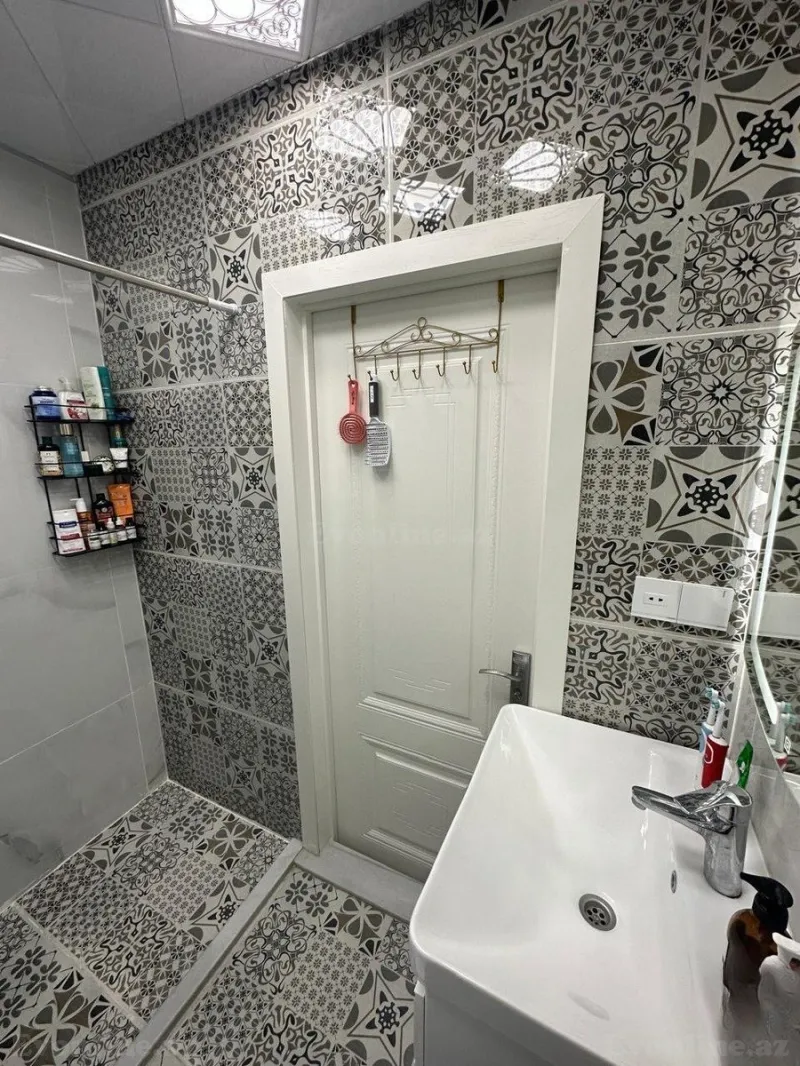 Satılır 2 otaqlı Mənzil Yeni tikili 47 m² 20 Yanvar m. - şəkil 2