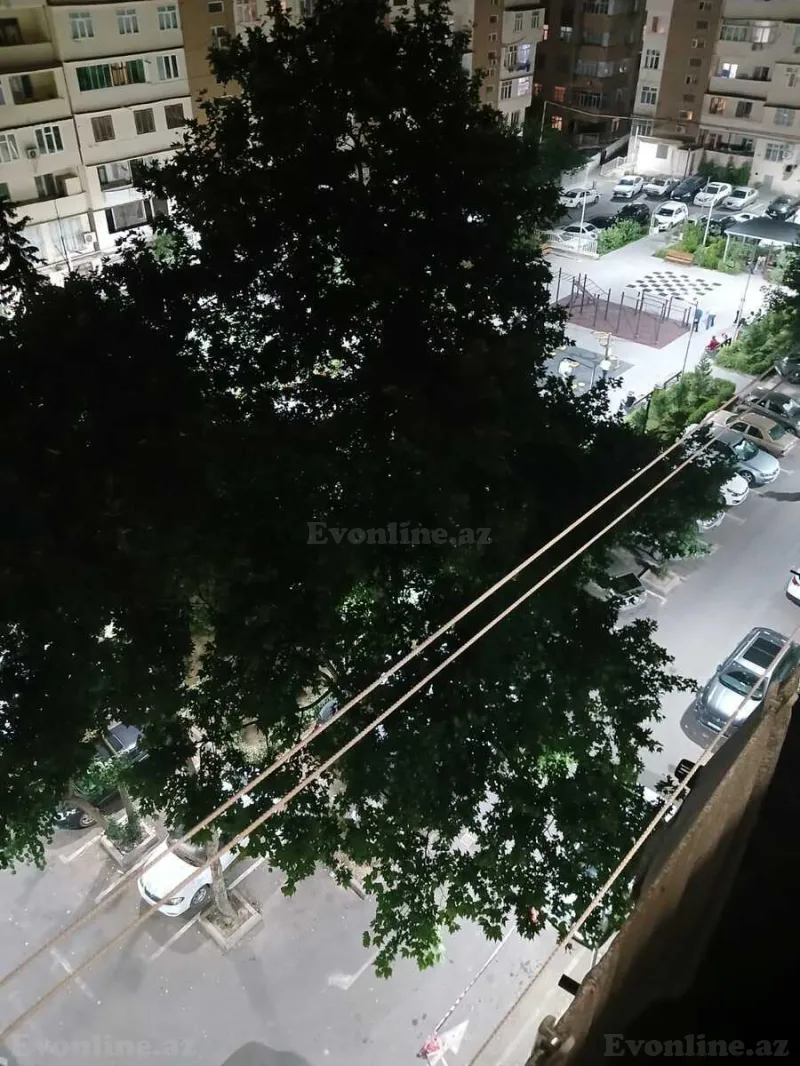 Satılır 5 otaqlı Mənzil Köhnə tikili 130 m² Elmlər Akademiyası m. - şəkil 5