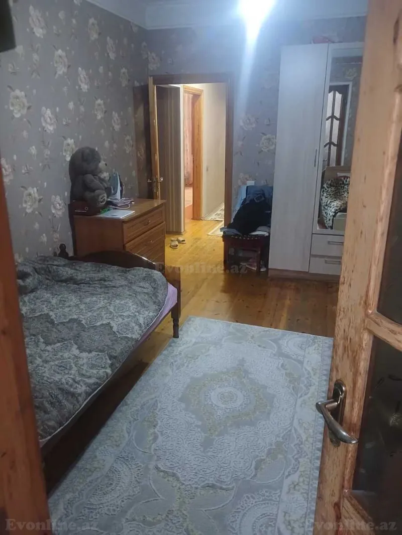 Satılır 5 otaqlı Mənzil Köhnə tikili 130 m² Elmlər Akademiyası m. - şəkil 7