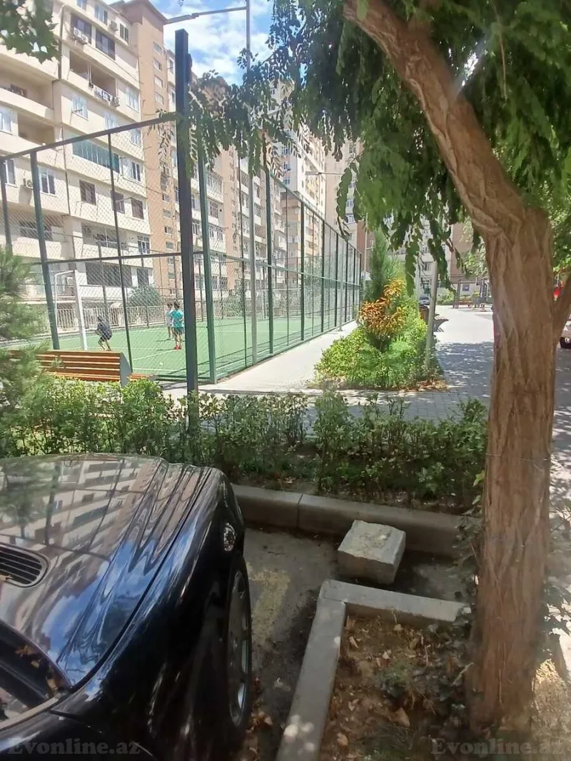 Satılır 5 otaqlı Mənzil Köhnə tikili 130 m² Elmlər Akademiyası m. - şəkil 13