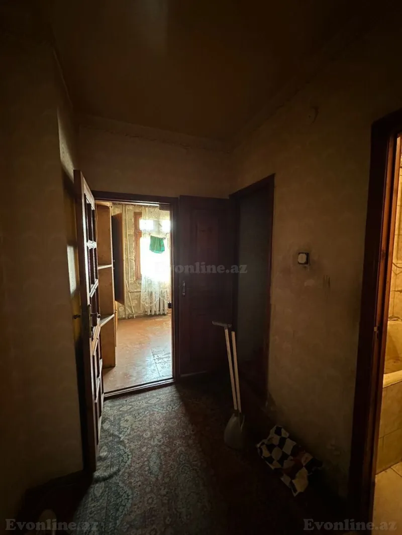 Satılır 2 otaqlı Mənzil Köhnə tikili 51 m² 8 Noyabr m. - şəkil 4