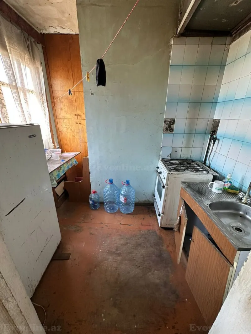 Satılır 2 otaqlı Mənzil Köhnə tikili 51 m² 8 Noyabr m. - şəkil 7