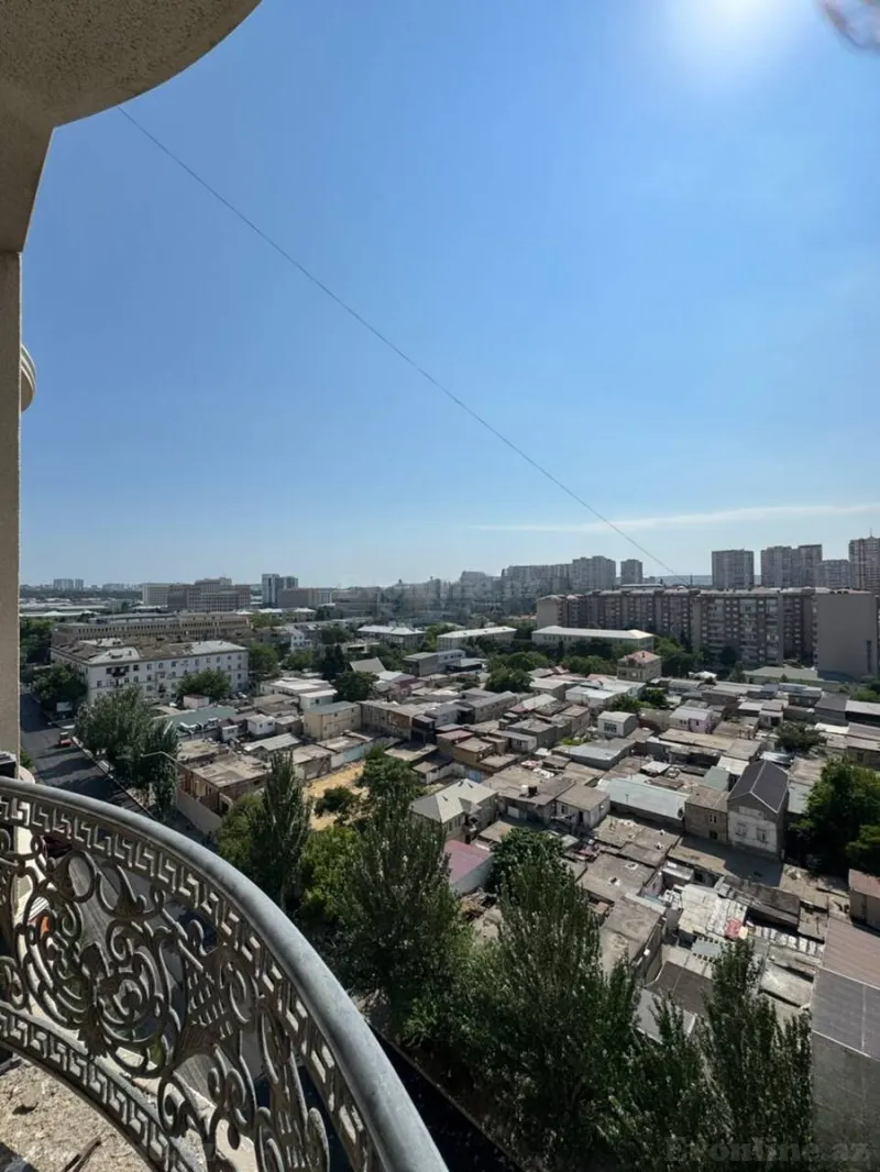 Satılır 4 otaqlı Mənzil Yeni tikili 227 m² Elmlər Akademiyası m. - şəkil 9