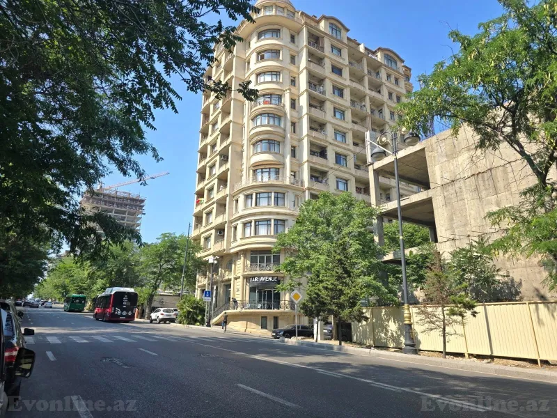 Kirayə verilir 3 otaqlı Mənzil Yeni tikili 135 m² Nizami m. - şəkil 2