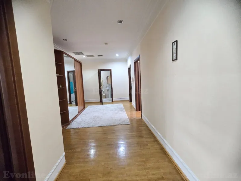 Kirayə verilir 3 otaqlı Mənzil Yeni tikili 135 m² Nizami m. - şəkil 4