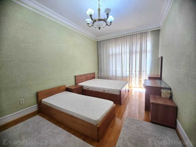 Kirayə verilir 3 otaqlı Mənzil Yeni tikili 135 m² Nizami m. - şəkil 14