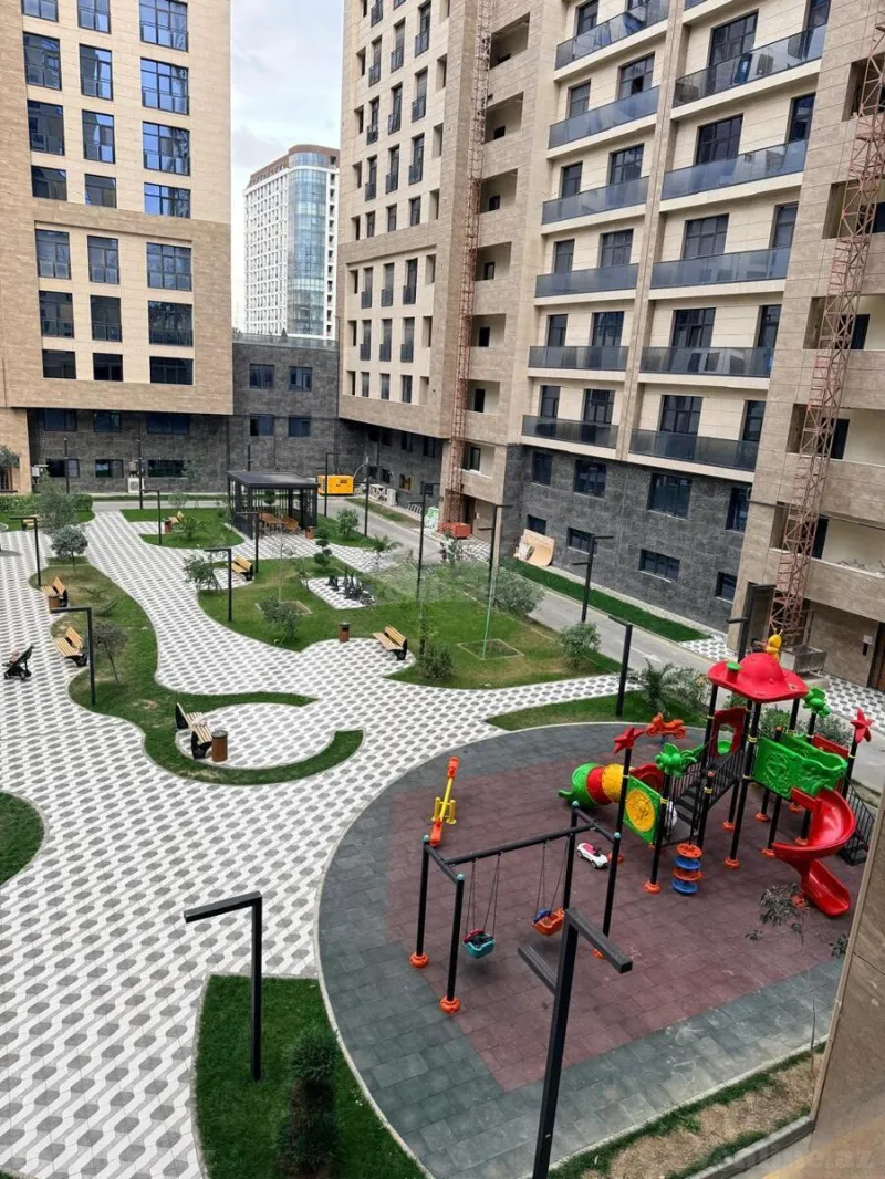 3 otaqlı Mənzil 100 m² Nəsimi r. Kirayə verilir