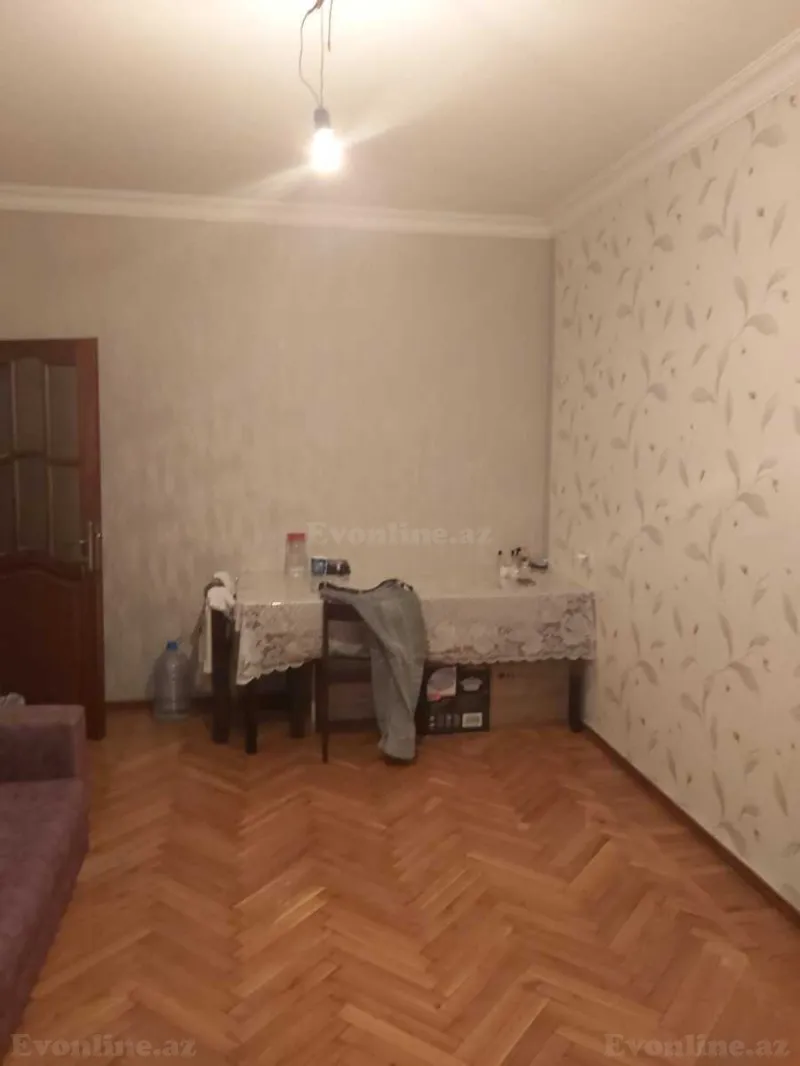 Satılır 4 otaqlı Mənzil Köhnə tikili 100 m² Azadlıq prospekti m. - şəkil 5